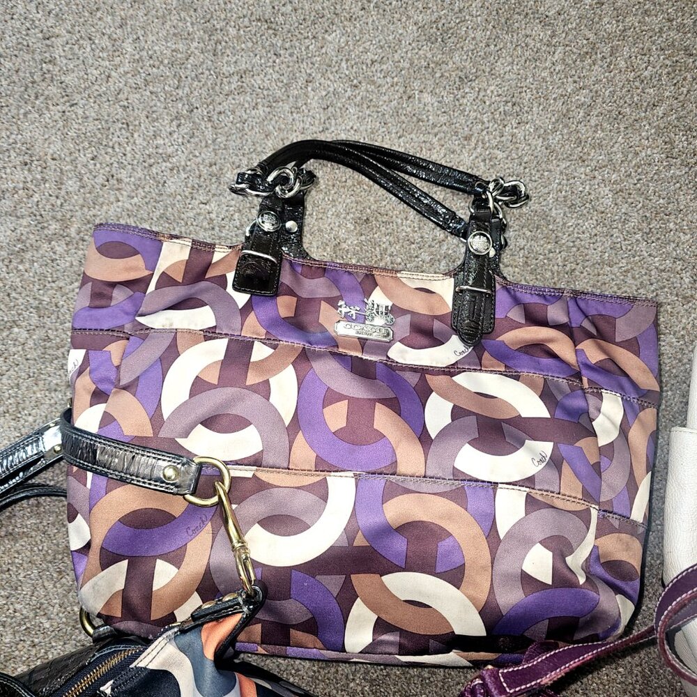 Coach bundle - image 3